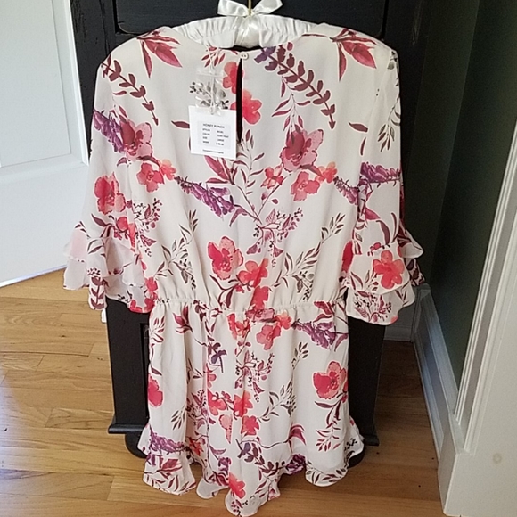 Floral romper - Picture 3 of 4